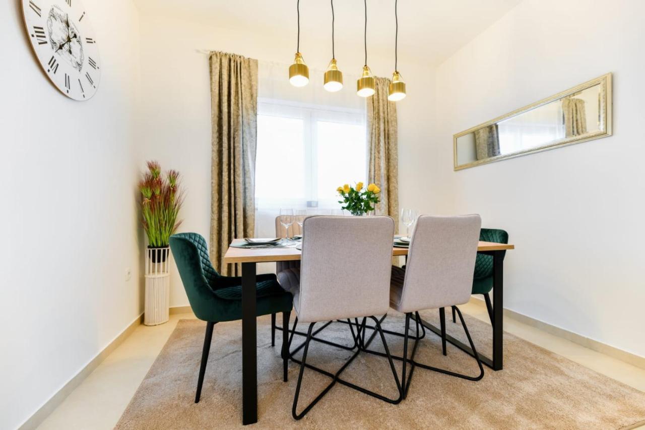 Family Apartment Amare Задар Экстерьер фото