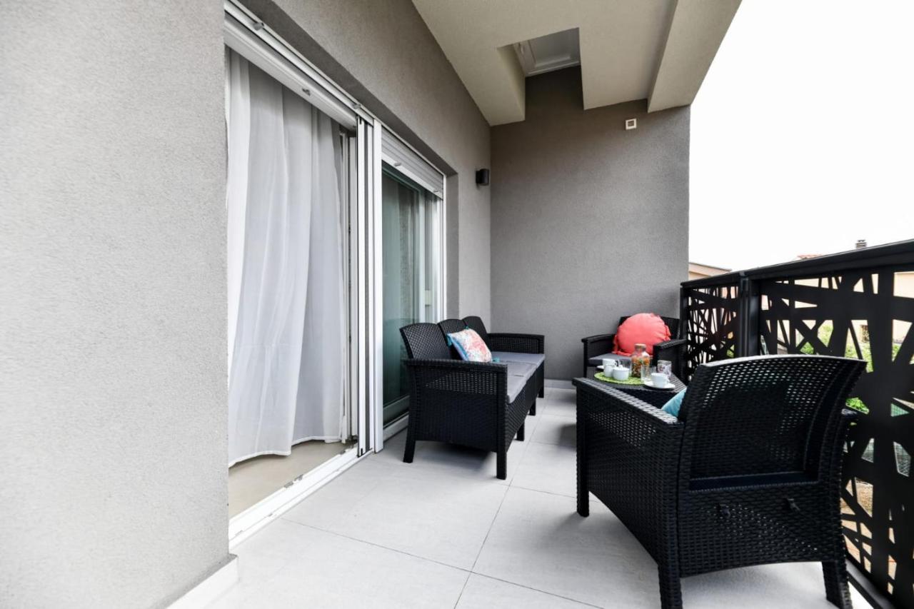 Family Apartment Amare Задар Экстерьер фото